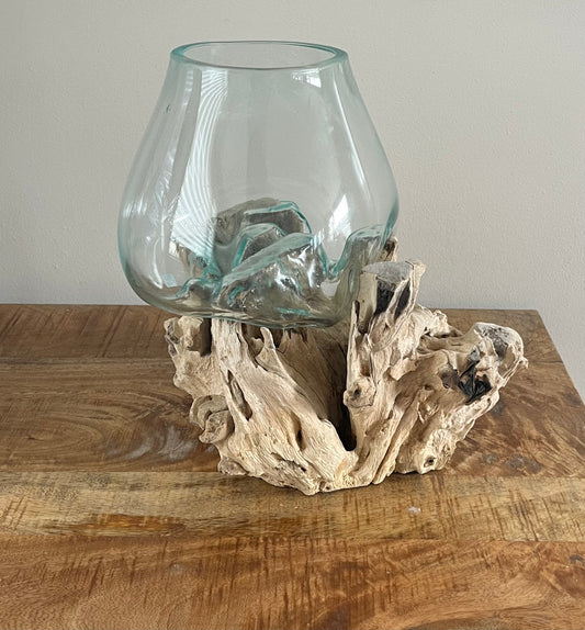 Glas op driftwood